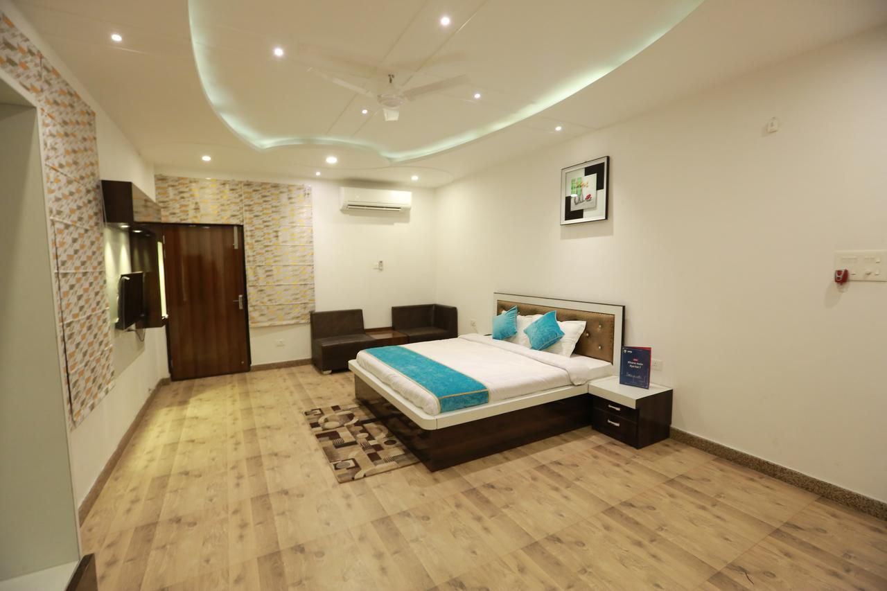Oyo 8837 Hotel Surya Galaxy Kanpur Eksteriør billede