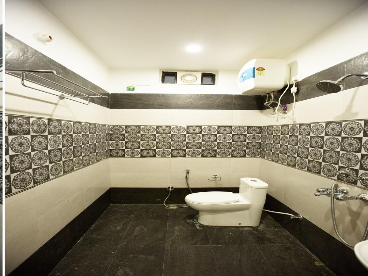 Oyo 8837 Hotel Surya Galaxy Kanpur Eksteriør billede