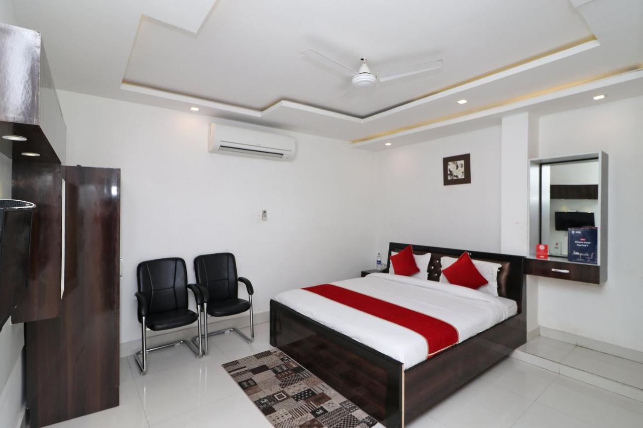 Oyo 8837 Hotel Surya Galaxy Kanpur Eksteriør billede