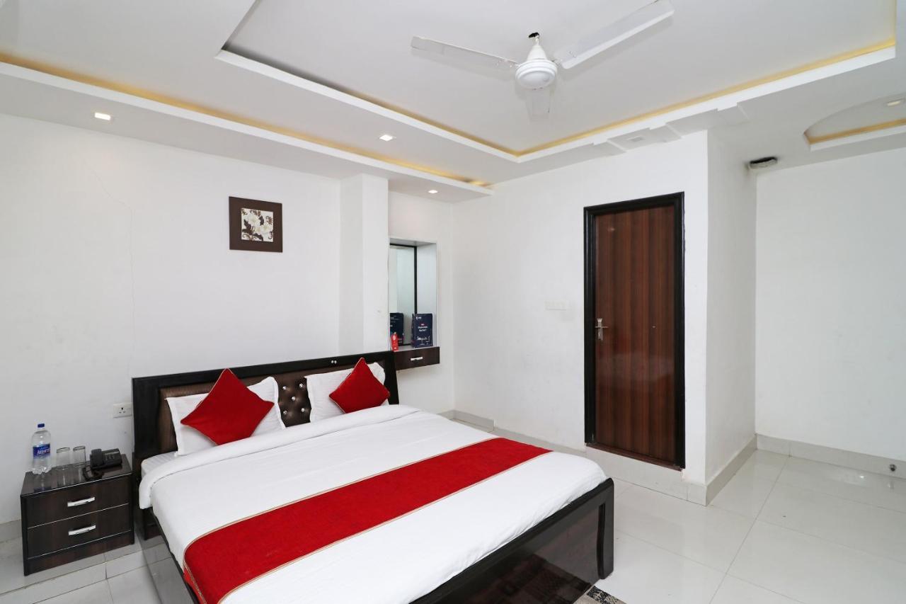 Oyo 8837 Hotel Surya Galaxy Kanpur Eksteriør billede